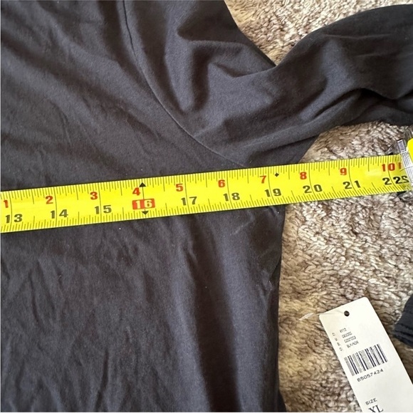 NWT By Anthropologie Turtleneck Long Sleeve Tee Lightweight Black XL - Picture 5 of 8